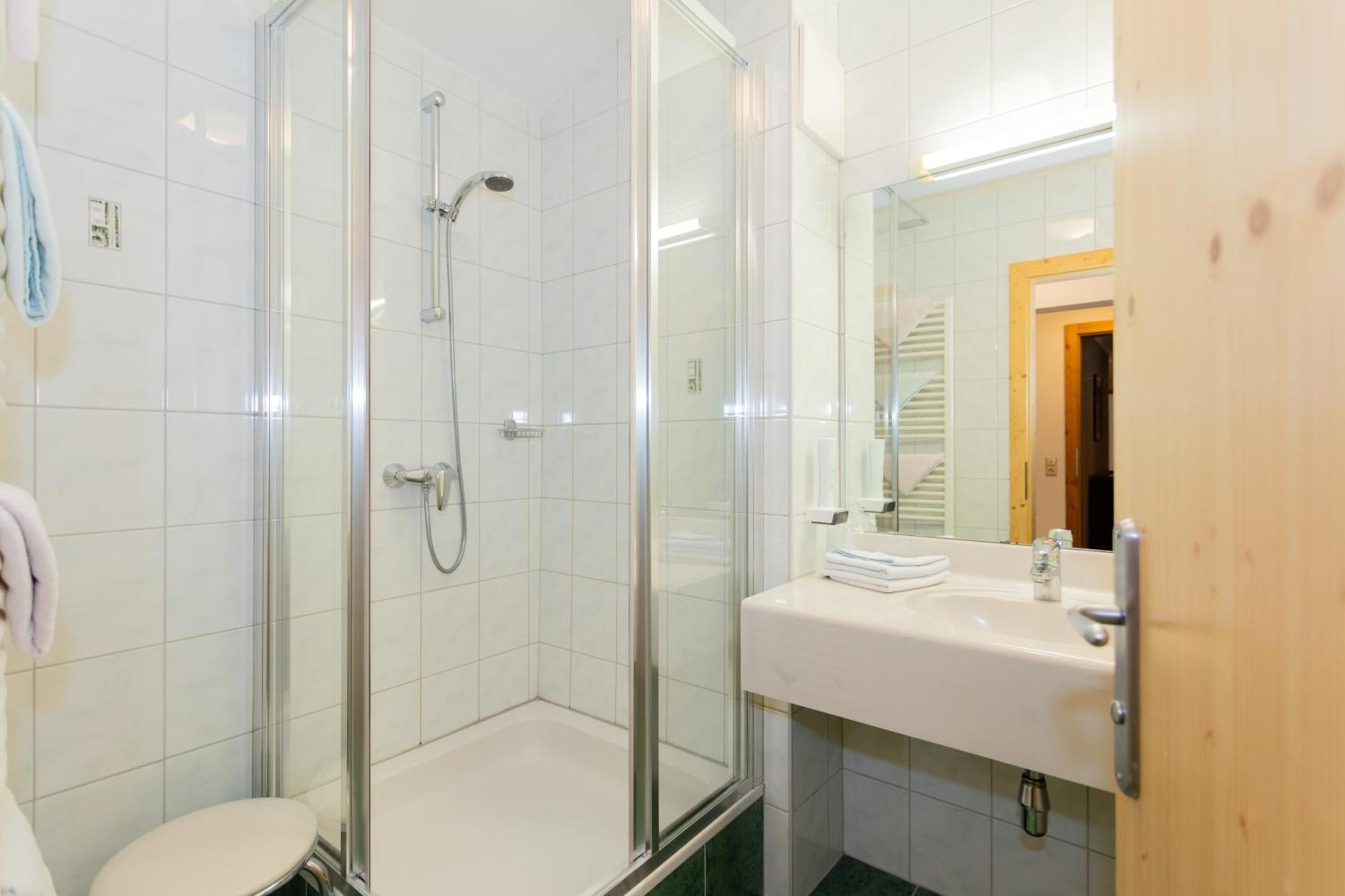 Landhotel Oberdanner Заалбах-Хинтерглем Екстериор снимка