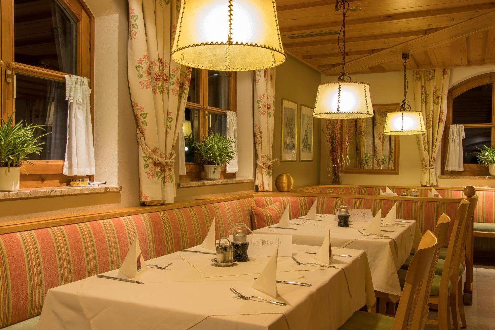 Landhotel Oberdanner Заалбах-Хинтерглем Екстериор снимка